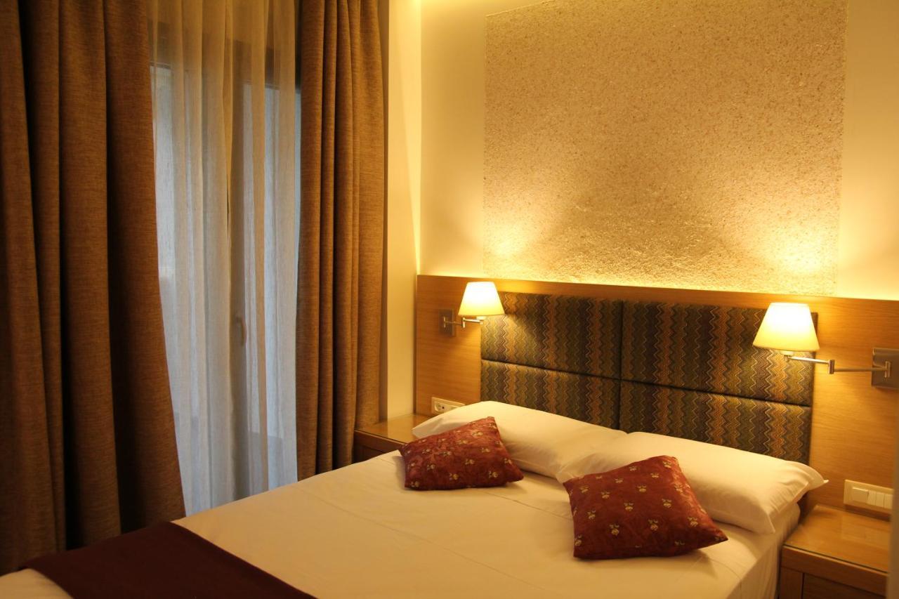 Achilles Hotel Methoni (Messenia) Exterior foto