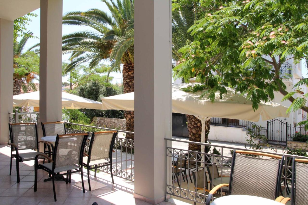 Achilles Hotel Methoni (Messenia) Exterior foto